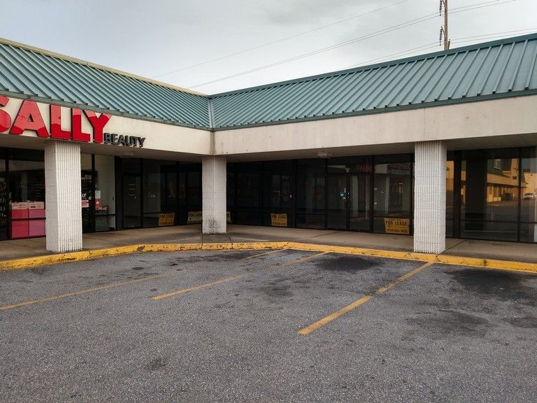 Cross Station: 2800 Old Dawson Rd, Albany, GA 31707